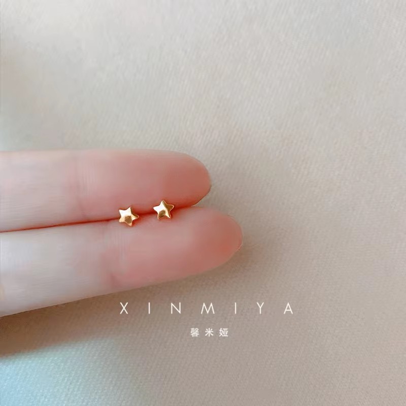 Koreanische Minimalismus Gold  – Body Jewelry Hypoallergenic Bewertung und Preis